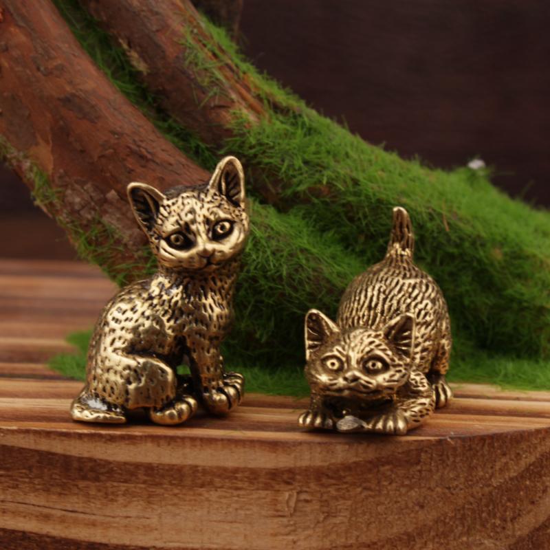 Small Brass Cat Figurine With  - Vintage Collectibles Store 评论和价格